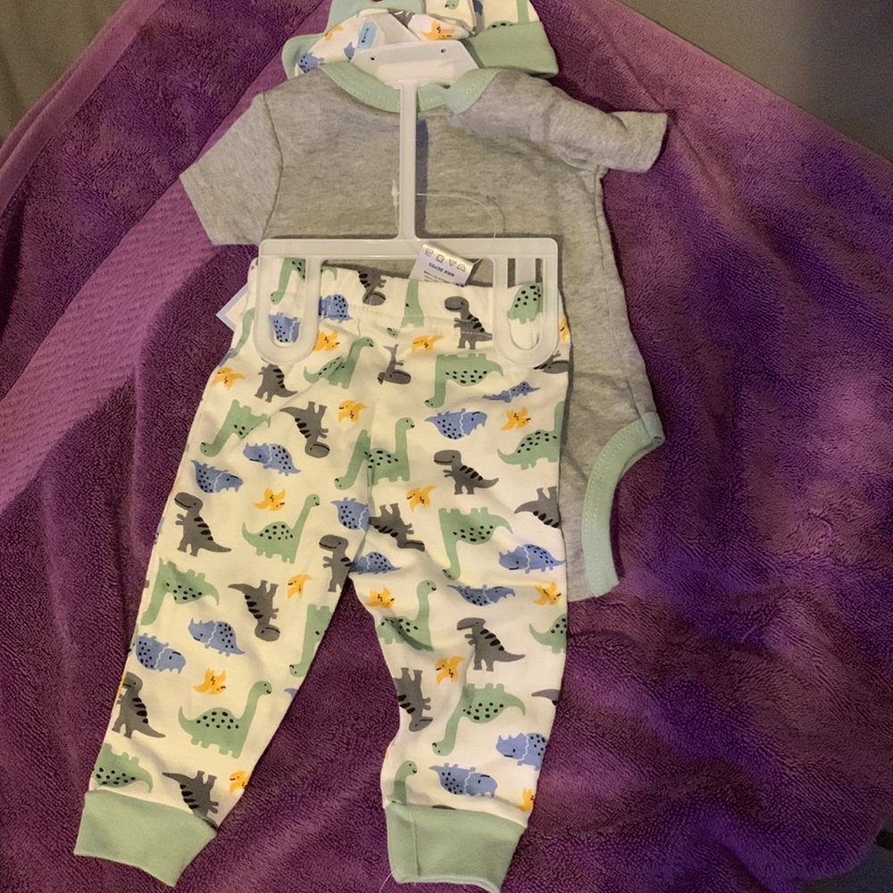 Matching Set - Picture 2 of 2